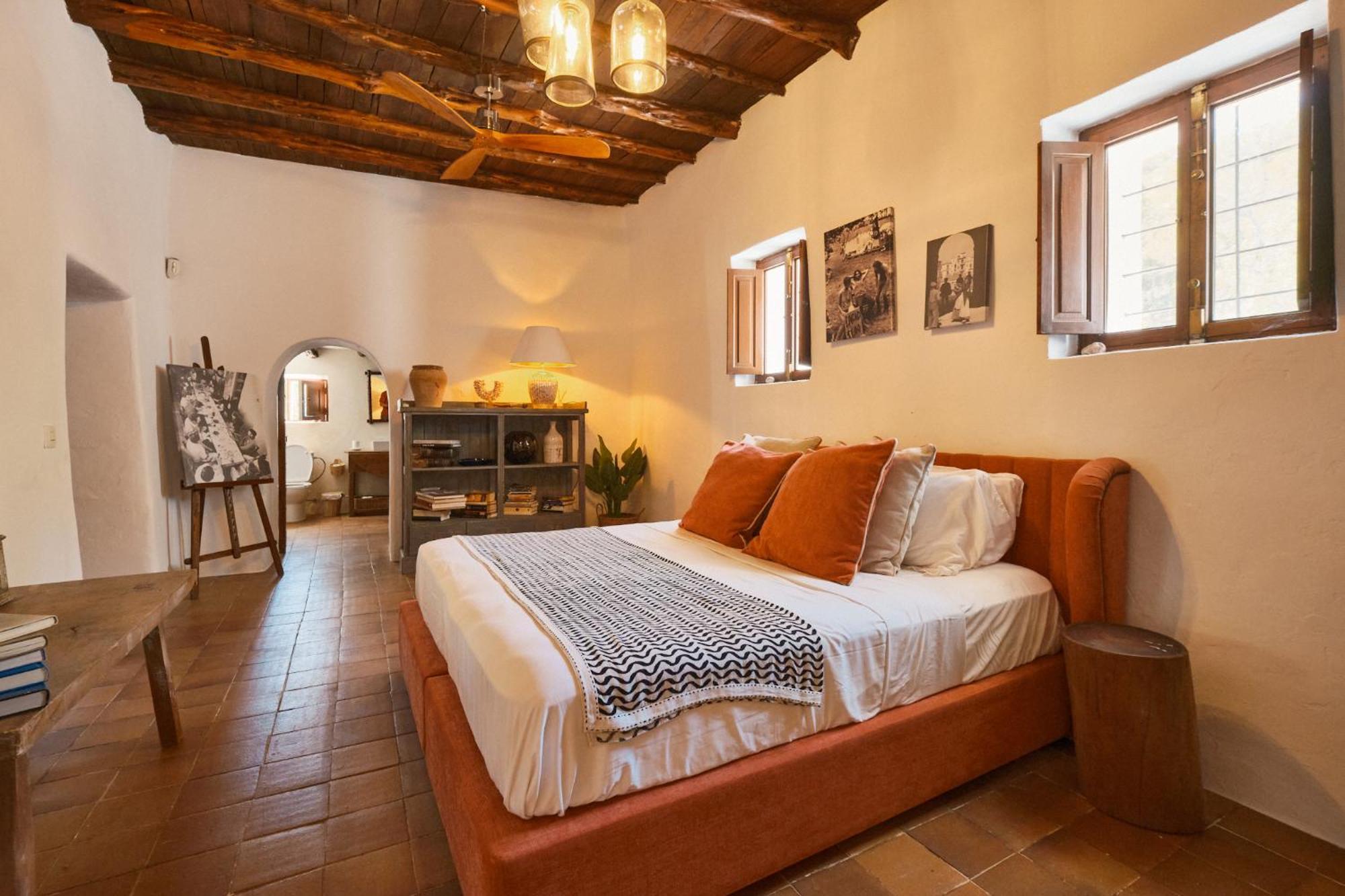 Hotel The Guardian House Santa Gertrudis  Esterno foto
