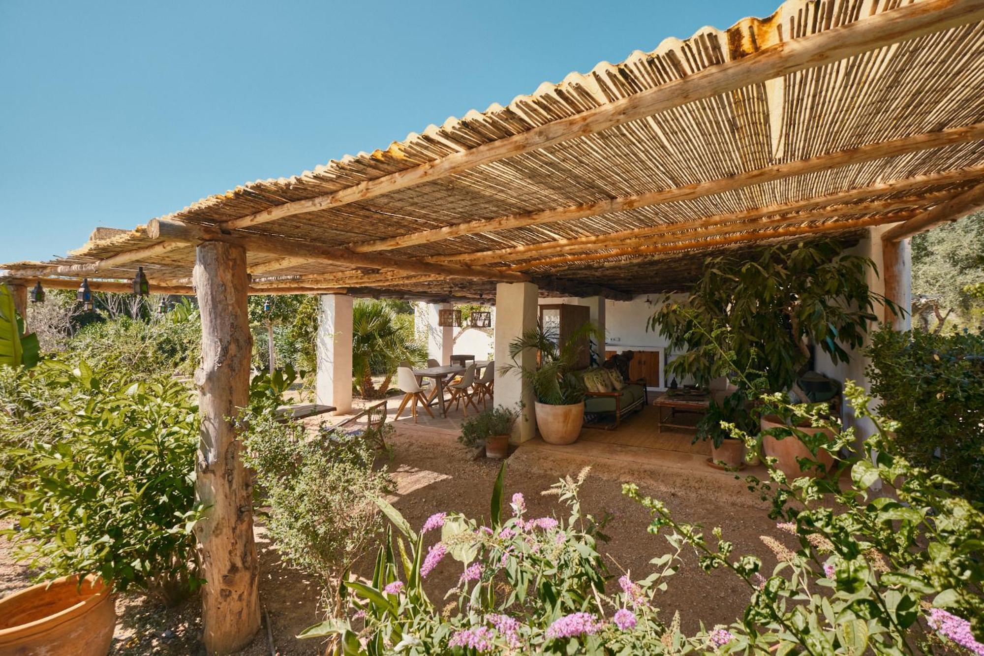 Hotel The Guardian House Santa Gertrudis  Esterno foto